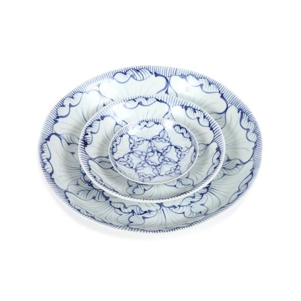 Souta Kiln Sometsuke 10-Inch Deep Plate – Petal Pattern, Saga Japan