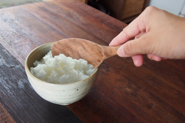 Make rice more delicious with a rice scoop！