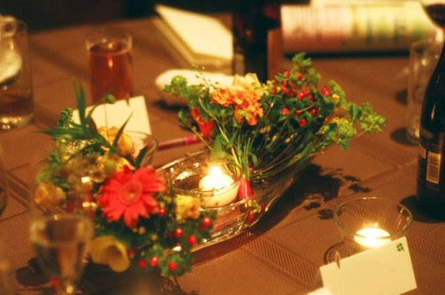 Beautiful Items that decorate the table