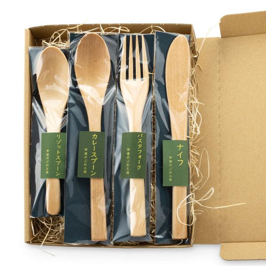 Cutlery set / Kai Nobuo Koubou