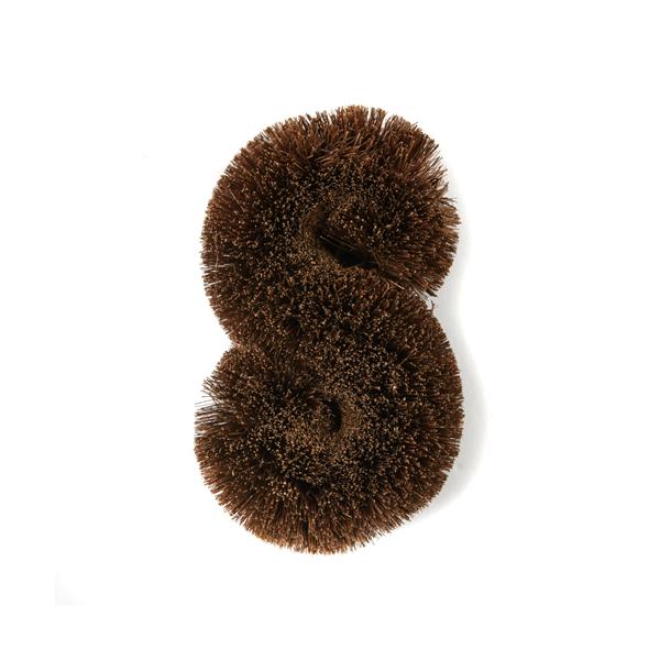 Yamamoto Katsunosuke Shoten “Kaneichi” Shuro Tawashi Brush S-Shaped – Medium,Japan