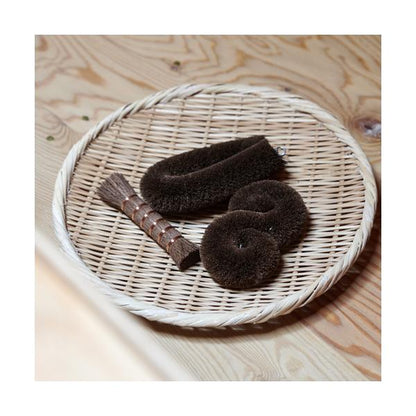 Yamamoto Katsunosuke Shoten “Kaneichi” Shuro Tawashi Brush – Small, Japan