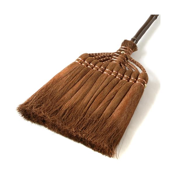 Yamamoto Katsunosuke Shoten “Kaneichi” Japanese Shuro Palm Broom – 11-Bundle Long Handle, Handcrafted in Japan