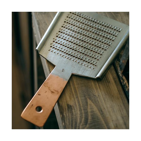 Load image into Gallery viewer, Cooper Grater No.5 Double-Sided / 21cm
