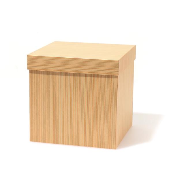 Hakata Magemono Tamaki Three-Tier Jubako Box – White Chrysanthemum Design, Japan