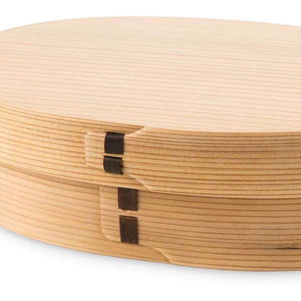 Load image into Gallery viewer, Oval wood lunch box / 490ml
