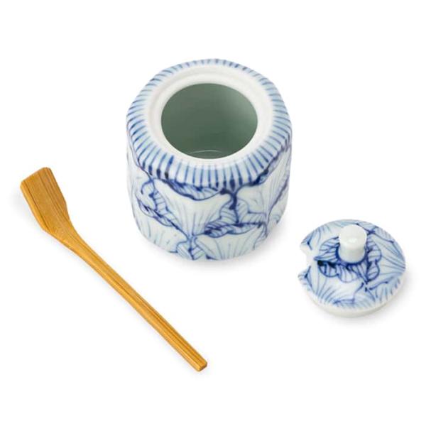 Souta Kiln Condiment Container with Bamboo Scoop – Set, Saga Japan