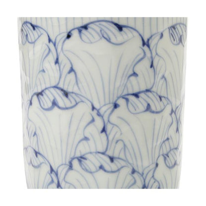 Souta Kiln Faceted Yunomi Teacup – Petal Pattern, Saga Japan