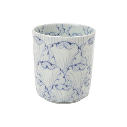 Souta Kiln Faceted Yunomi Teacup – Petal Pattern, Saga Japan