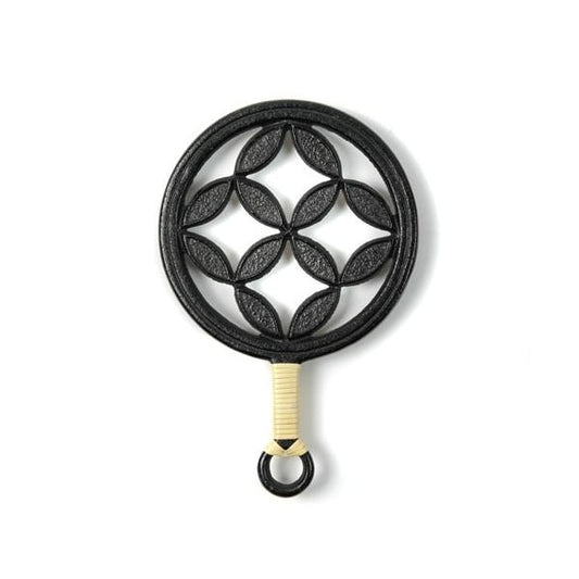 Rikucho Ogasawara Cast Iron Trivet – Shippo (Seven Treasures Pattern), Iwate Japan