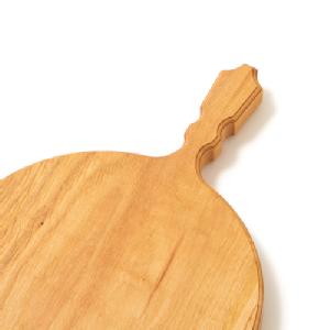woodpecker Wild Cherry Wood Cutting Board – Round, Gifu Japan
