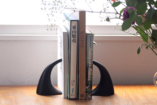 Bookend Horn (a two-piece set)